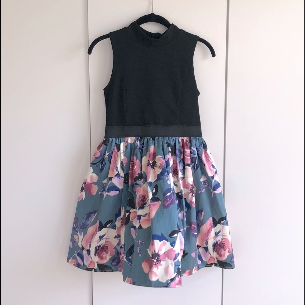 Pretty dress girls size 14